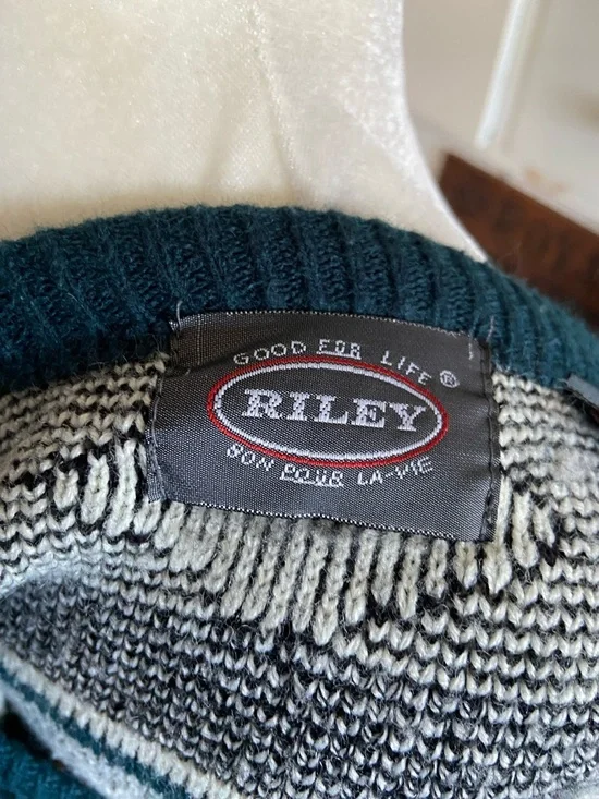 Riley - Picture 3 of 3